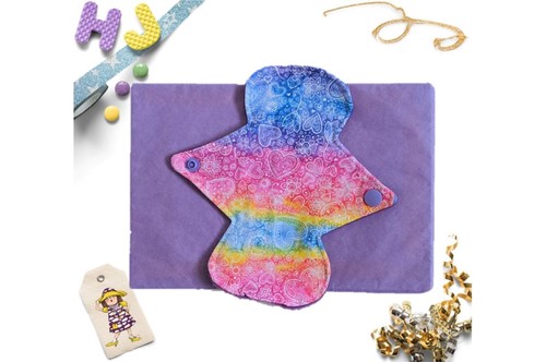 Buy  Single Cloth Pad Rainbow Lace now using this page
